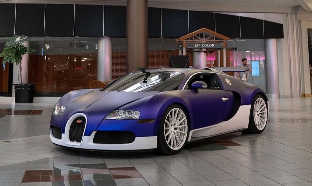 Siêu phẩm Bugatti Veyron được sử dụng trong video của TheStradman